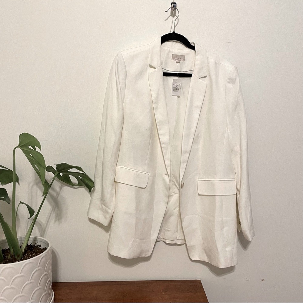 LOFT Fluid Modern Blazer - Whisper White. Size 14 NWT